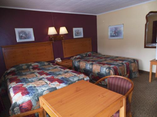Relax Inn Franklin Quarto foto